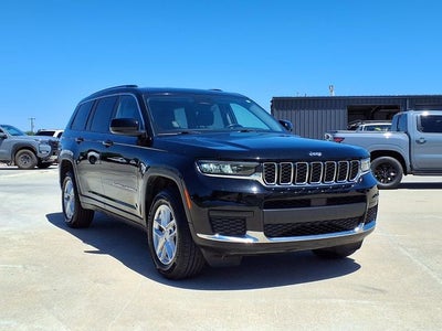 2022 Jeep Grand Cherokee L Laredo