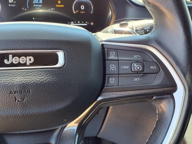 2022 Jeep Grand Cherokee L Laredo