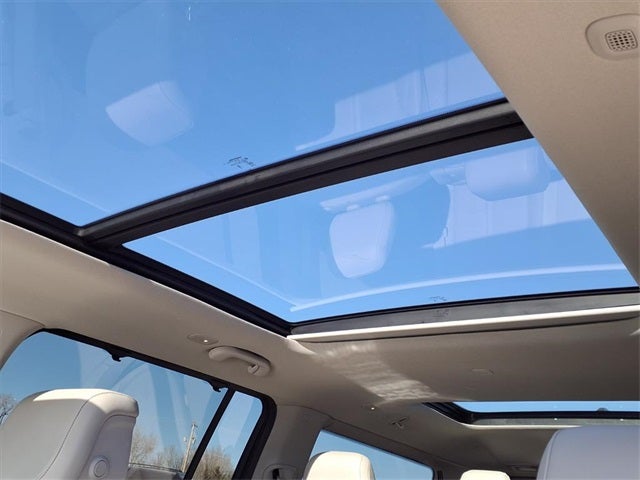 2024 Jeep Wagoneer Base