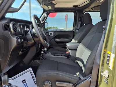 2023 Jeep Gladiator Sport