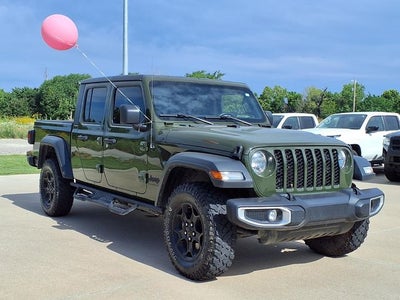 2023 Jeep Gladiator Sport