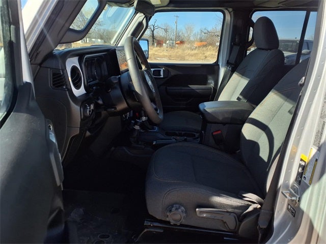 2024 Jeep Gladiator Sport