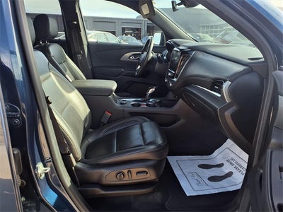 2022 Chevrolet Traverse LT Leather