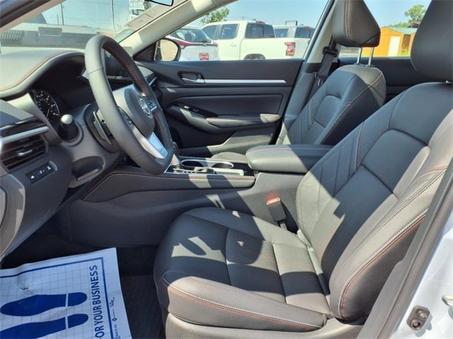 2025 Nissan Altima 2.5 SR