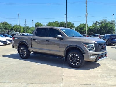 2022 Nissan Titan PRO-4X
