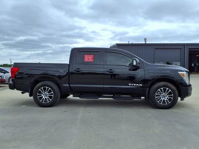 2024 Nissan Titan SV