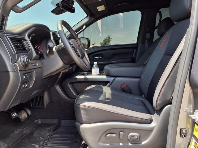 2024 Nissan Titan PRO-4X