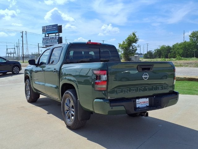 2027 Nissan Frontier SV