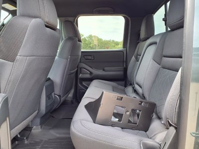 2027 Nissan Frontier SV
