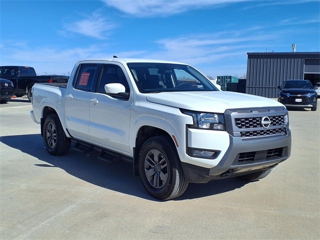 2025 Nissan Frontier SV