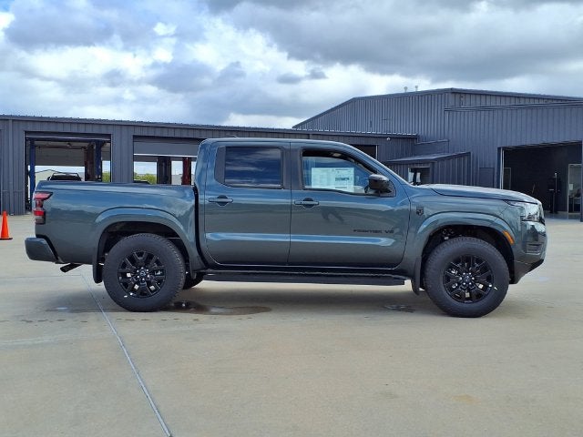 2027 Nissan Frontier SV