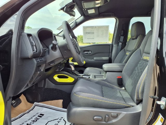 2027 Nissan Frontier SV