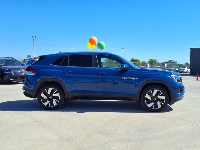 2026 Volkswagen Atlas Cross Sport SE w/Technology