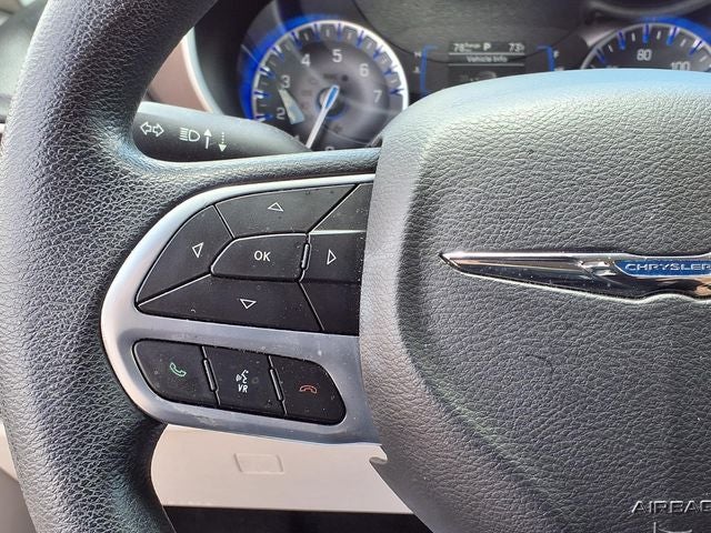 2021 Chrysler Voyager LXI