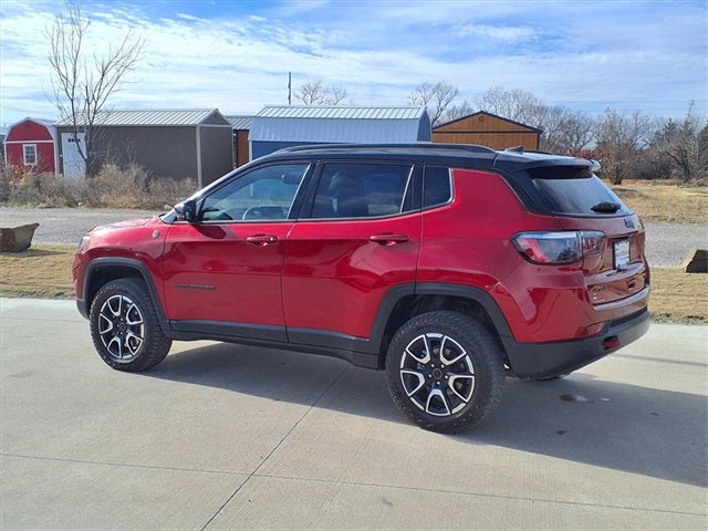 2025 Jeep Compass Trailhawk