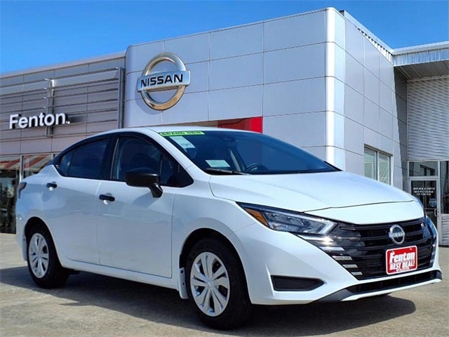 2025 Nissan Versa 1.6 S