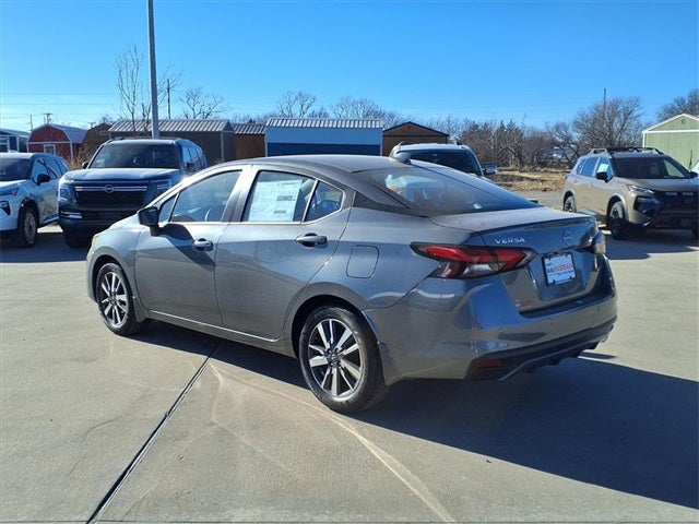 2025 Nissan Versa 1.6 SV