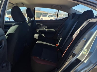 2025 Nissan Versa 1.6 SR