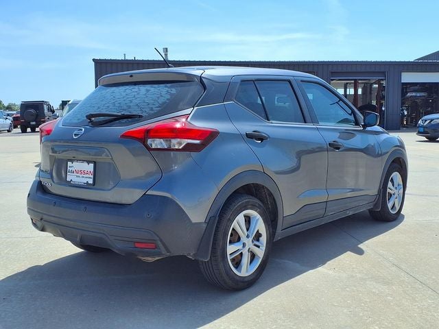 2020 Nissan Kicks S