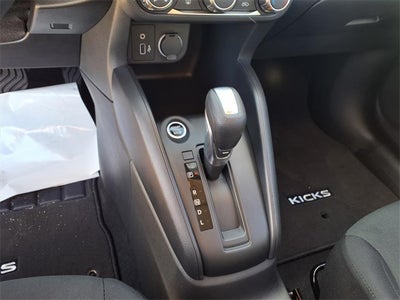 2025 Nissan Kicks Play S