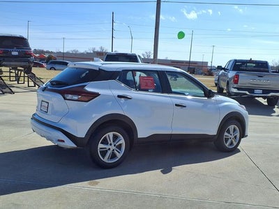 2025 Nissan Kicks Play S