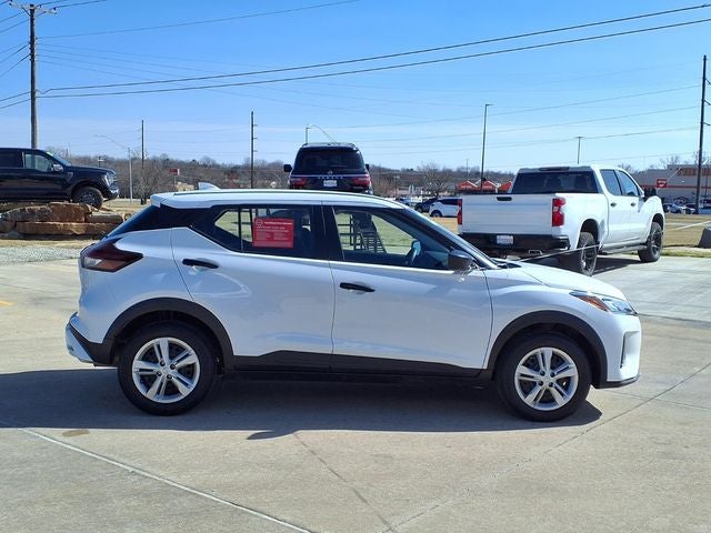 2025 Nissan Kicks Play S