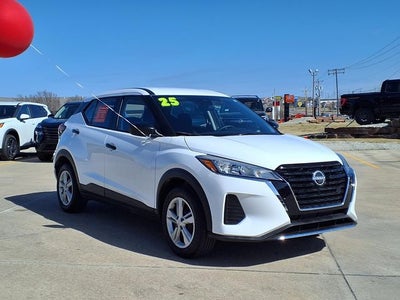 2025 Nissan Kicks Play S