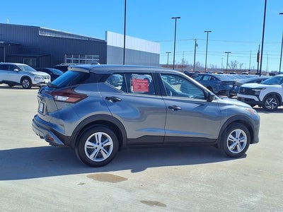 2025 Nissan Kicks Play S