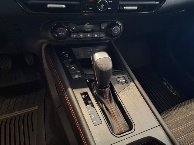 2027 Nissan Kicks SV
