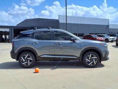 2027 Nissan Kicks SV