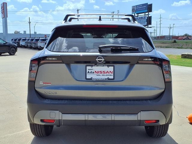 2027 Nissan Kicks SV