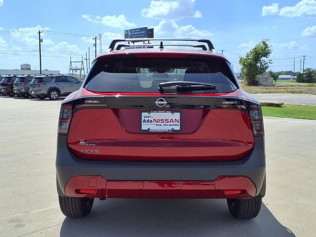2027 Nissan Kicks SV