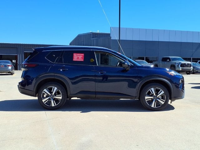 2026 Nissan Rogue SL