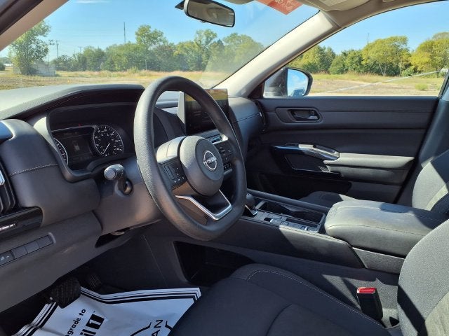 2026 Nissan Pathfinder S