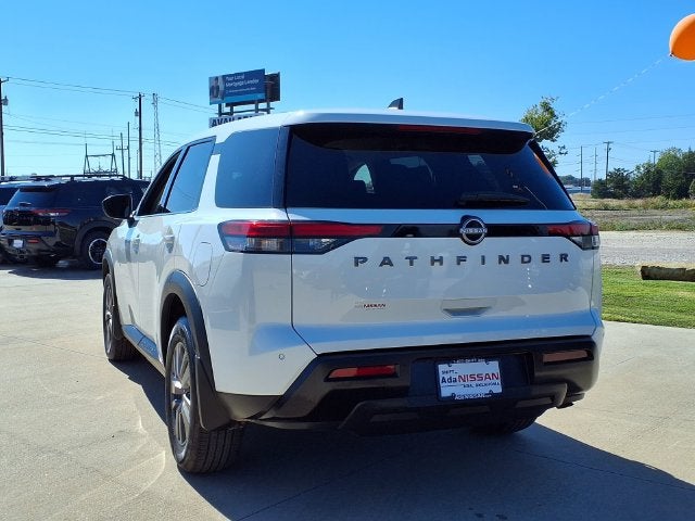 2026 Nissan Pathfinder S
