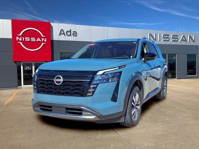 2026 Nissan Pathfinder SL