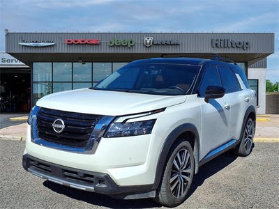 2024 Nissan Pathfinder Platinum