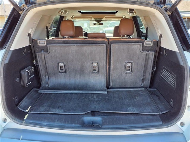 2024 Nissan Pathfinder Platinum