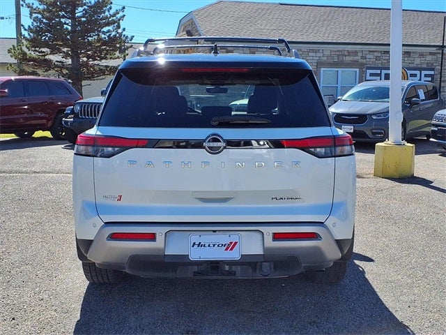 2024 Nissan Pathfinder Platinum