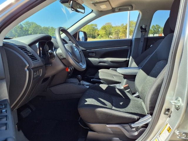 2025 Mitsubishi Outlander Sport Base