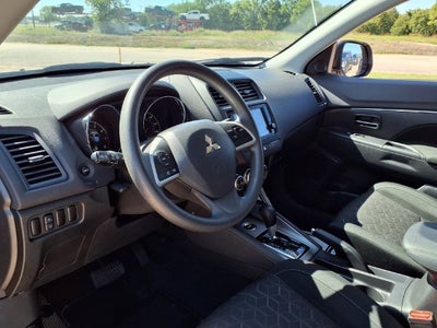 2025 Mitsubishi Outlander Sport Base