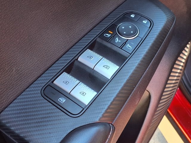 2024 Mitsubishi Outlander Base