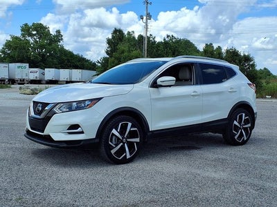 2022 Nissan Rogue Sport SL