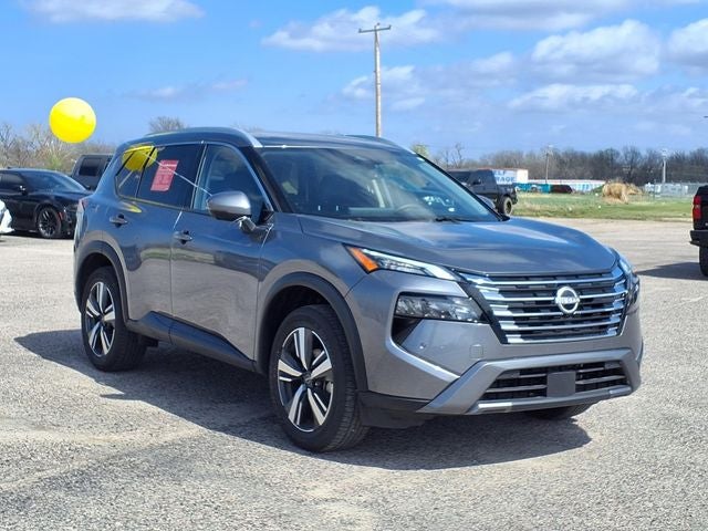 2025 Nissan Rogue SL