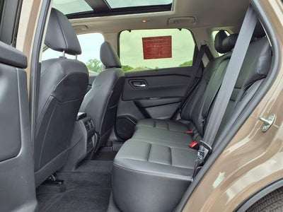 2025 Nissan Rogue SL