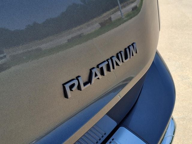 2025 Nissan Rogue Platinum