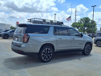 2024 Chevrolet Suburban RST