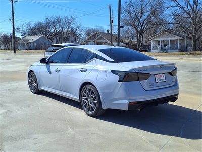 2024 Nissan Altima 2.0 SR