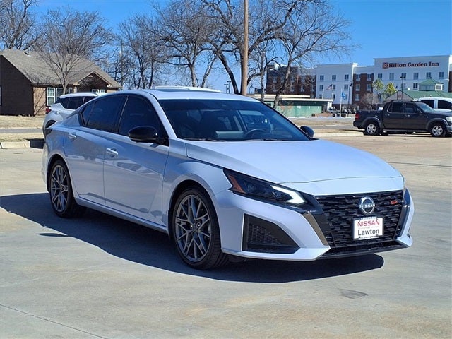 2024 Nissan Altima 2.0 SR