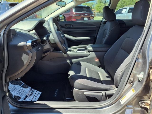 2025 Nissan Altima S